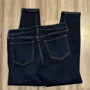 Size 12 Short Old Navy Midrise Rockstar Super Skinny Blue Jeans